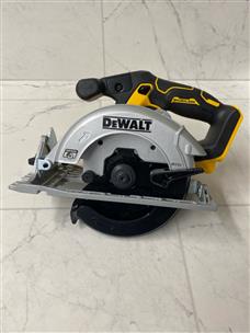 DEWALT DCS565 20V BRUSHLESS CIRCULAR SAW TOOL ONLY Like New